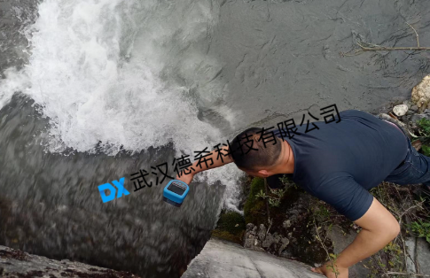 搶險(xiǎn)救援：手持電波流速儀（DX-LLX-2）